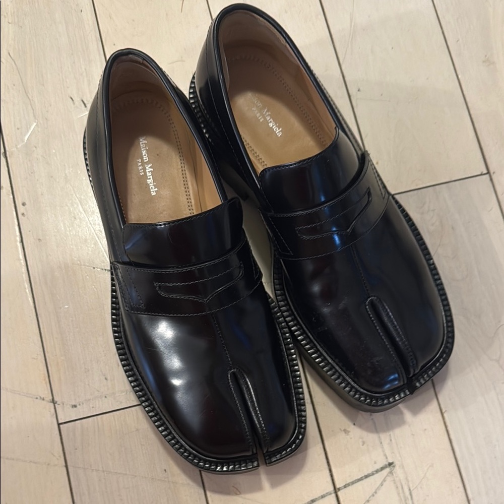 Maison Martin Margiela Black Leather Women Shoes